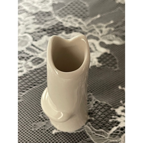 Mini Ceramic Cat Vase - Picture 4 of 4